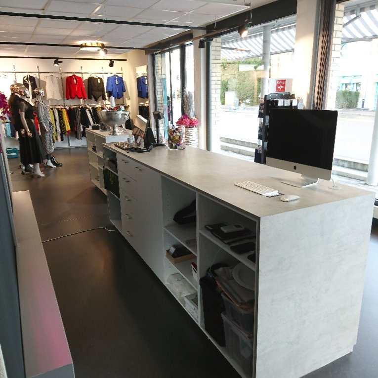 Robeaux Fashion, Wil, Möbel, Anhorn AG, Fashion Store, Innenausbau